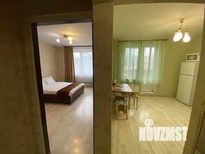 1-к квартира, посуточно, 38м2, 5/15 этаж