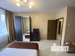 1-к квартира, посуточно, 38м2, 5/15 этаж