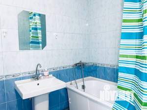 1-к квартира, посуточно, 40м2, 16/16 этаж