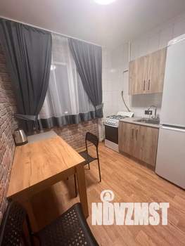 1-к квартира, посуточно, 38м2, 1/5 этаж