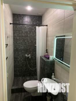 Студия квартира, посуточно, 25м2, 1/18 этаж