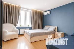 2-к квартира, посуточно, 68м2, 2/10 этаж