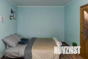 1-к квартира, посуточно, 32м2, 2/9 этаж