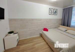 Студия квартира, посуточно, 24м2, 1/5 этаж