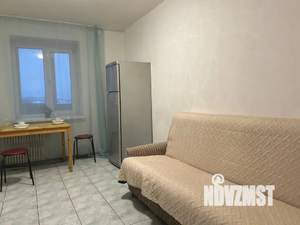 1-к квартира, посуточно, 40м2, 5/15 этаж