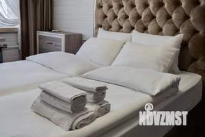 1-к квартира, посуточно, 40м2, 25/25 этаж