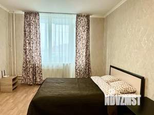 1-к квартира, посуточно, 38м2, 3/17 этаж