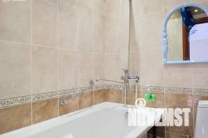 2-к квартира, посуточно, 48м2, 1/5 этаж