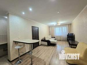 1-к квартира, посуточно, 47м2, 1/1 этаж