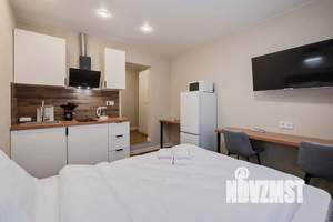 Студия квартира, посуточно, 20м2, 1/5 этаж