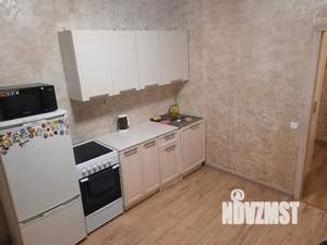 1-к квартира, посуточно, 42м2, 5/19 этаж