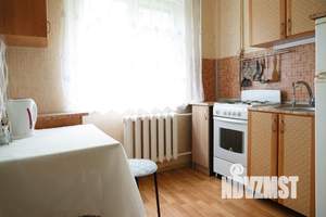 2-к квартира, посуточно, 42м2, 1/5 этаж