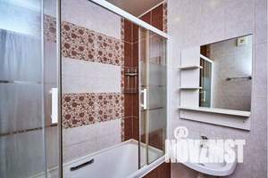 1-к квартира, посуточно, 41м2, 10/18 этаж