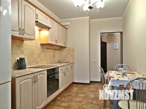 1-к квартира, посуточно, 38м2, 2/17 этаж