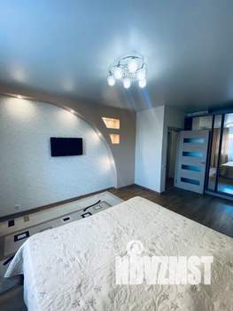 1-к квартира, посуточно, 42м2, 2/20 этаж