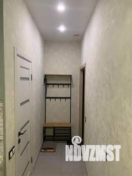 Студия квартира, посуточно, 25м2, 1/18 этаж