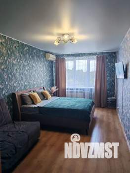 1-к квартира, посуточно, 42м2, 5/5 этаж