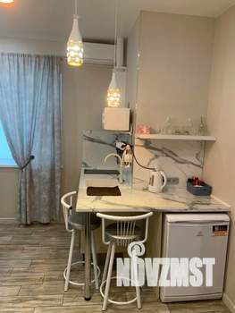 Студия квартира, посуточно, 20м2, 1/20 этаж