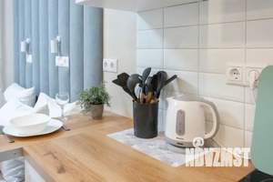 1-к квартира, посуточно, 13м2, 1/1 этаж