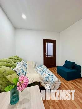 Студия квартира, посуточно, 46м2, 13/22 этаж