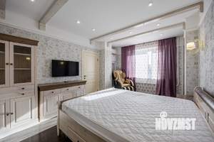 3-к квартира, на длительный срок, 130м2, 3/22 этаж