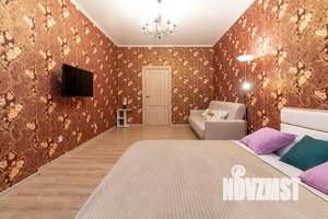 1-к квартира, посуточно, 42м2, 13/17 этаж