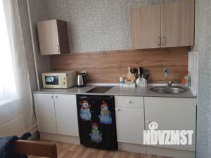 1-к квартира, посуточно, 40м2, 12/17 этаж