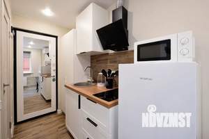 Студия квартира, посуточно, 14м2, 1/5 этаж