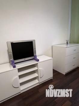 1-к квартира, посуточно, 40м2, 10/19 этаж