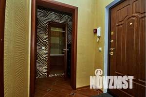 1-к квартира, посуточно, 41м2, 10/18 этаж