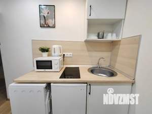 Студия квартира, посуточно, 18м2, 1/5 этаж
