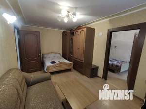 2-к квартира, посуточно, 44м2, 1/1 этаж