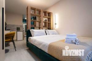 Студия квартира, посуточно, 20м2, 1/17 этаж