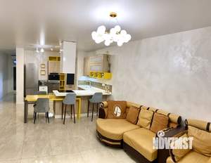 4-к квартира, на длительный срок, 120м2, 1/9 этаж