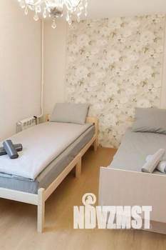 2-к квартира, посуточно, 48м2, 1/1 этаж