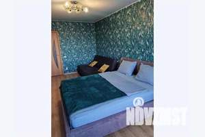 1-к квартира, посуточно, 42м2, 5/5 этаж