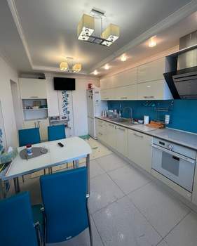 2-к квартира, на длительный срок, 72м2, 12/18 этаж