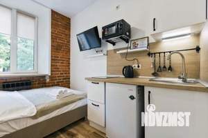 1-к квартира, посуточно, 12м2, 1/1 этаж