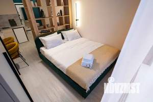 Студия квартира, посуточно, 20м2, 1/17 этаж