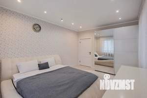 2-к квартира, посуточно, 50м2, 16/17 этаж