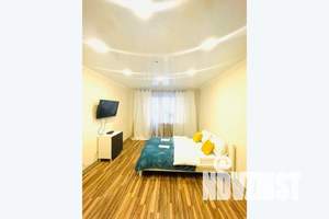 1-к квартира, посуточно, 40м2, 11/15 этаж