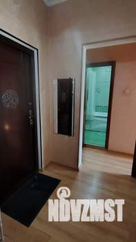1-к квартира, посуточно, 38м2, 10/17 этаж
