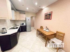 1-к квартира, посуточно, 45м2, 1/1 этаж