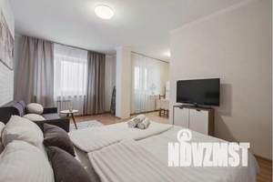 1-к квартира, посуточно, 42м2, 17/18 этаж