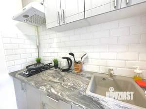 Студия квартира, посуточно, 27м2, 1/1 этаж