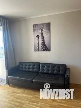 1-к квартира, посуточно, 40м2, 20/20 этаж