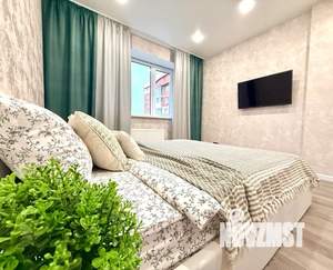 1-к квартира, посуточно, 40м2, 17/21 этаж