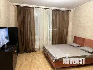1-к квартира, посуточно, 38м2, 1/1 этаж