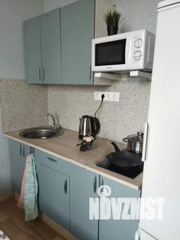 Студия квартира, посуточно, 21м2, 3/18 этаж