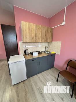 Студия квартира, посуточно, 25м2, 1/3 этаж